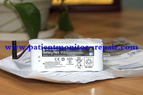 Original Battery Defibrillator Machine Parts NIHON KOHDEN TEC series ND-611V 12V 2800mAh